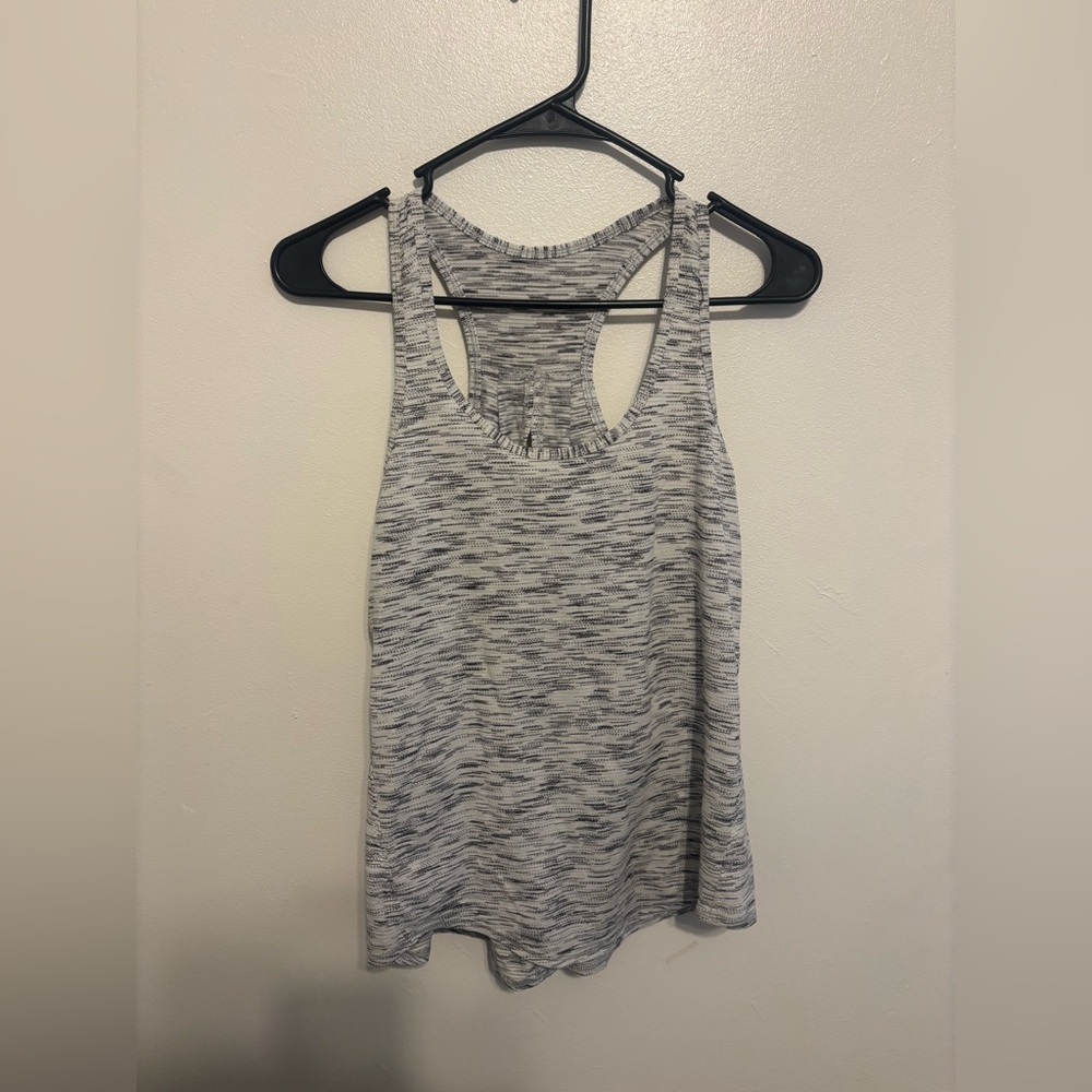 Lot of 3 - Lululemon Tank Top Pure Balance Women's Size Small *Read Description* - Picture 6 of 8